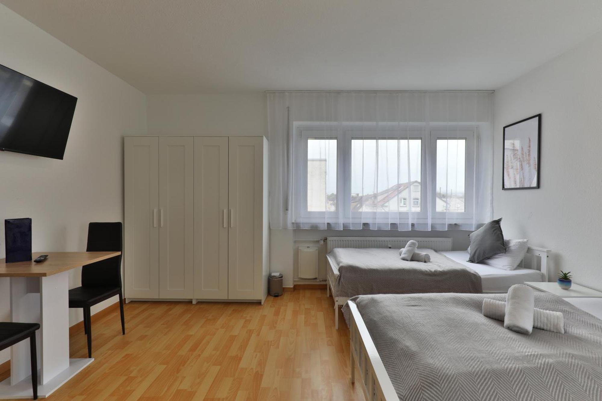 Moderne Ferienwohnungen - Service Wie Im Hotel Göppingen Exterior foto