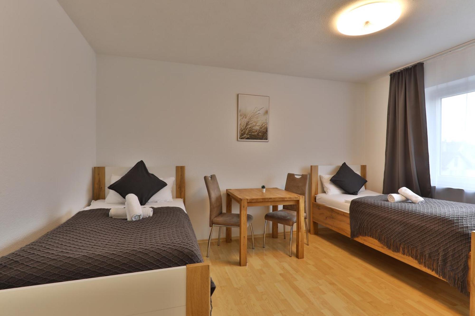 Moderne Ferienwohnungen - Service Wie Im Hotel Göppingen Exterior foto